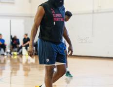 关于公牛官方公布新规，冲击季后赛引发争议，哈登球迷热议！的信息